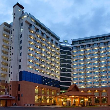 Hotel Янгон Экстерьер фото