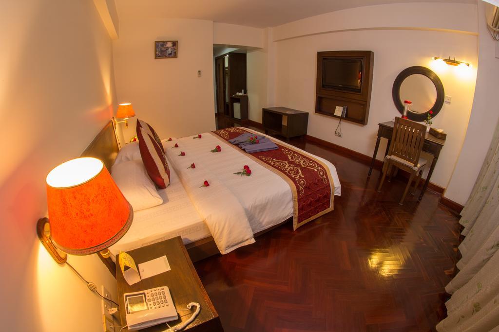 Hotel Янгон Экстерьер фото