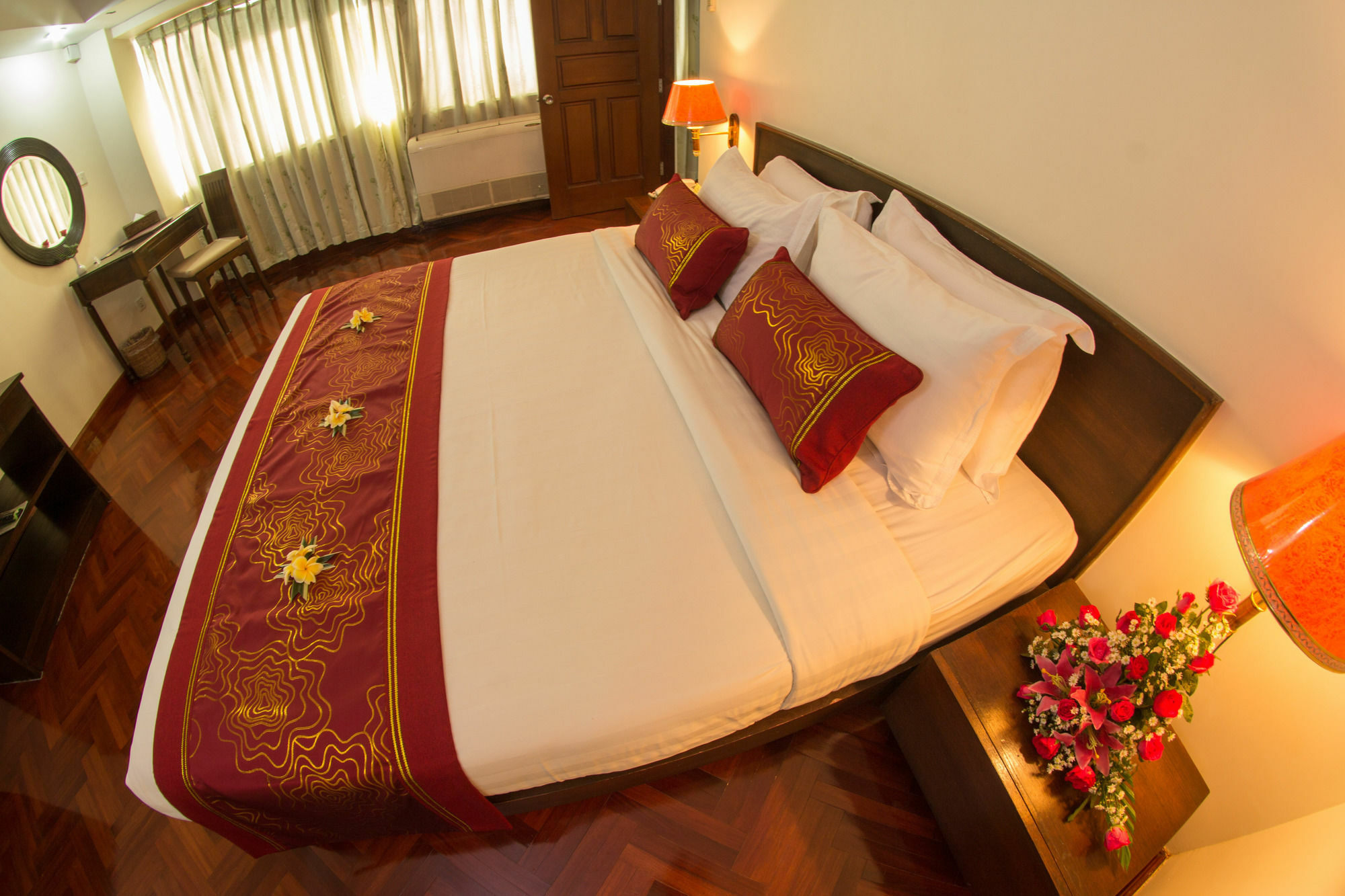 Hotel Янгон Экстерьер фото